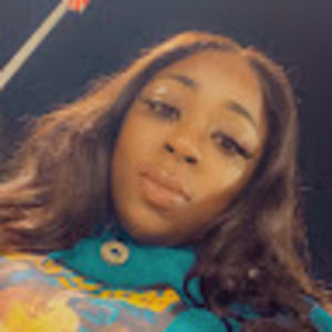 Meet your Posher, Deeandra